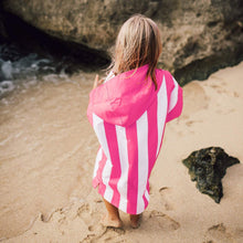 Load image into Gallery viewer, Tutti Quick Drying Mini Poncho For Kids.